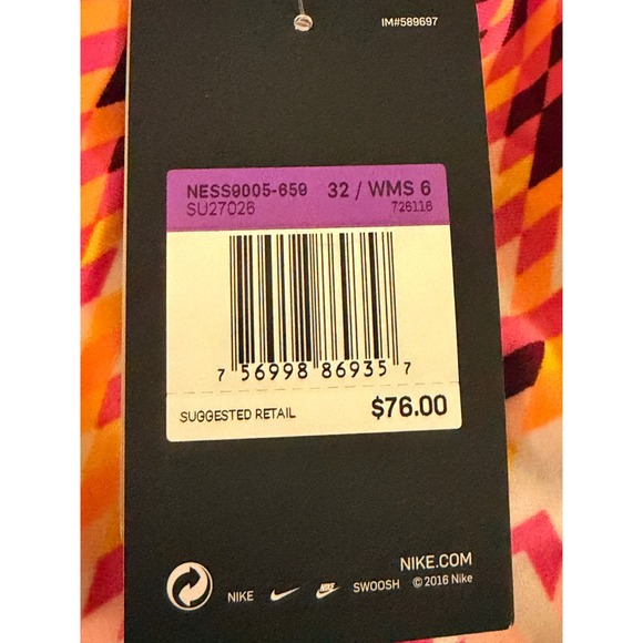 Nike Performance Poly One Piece Swimsuit 6 NWT - Picture 5 of 6